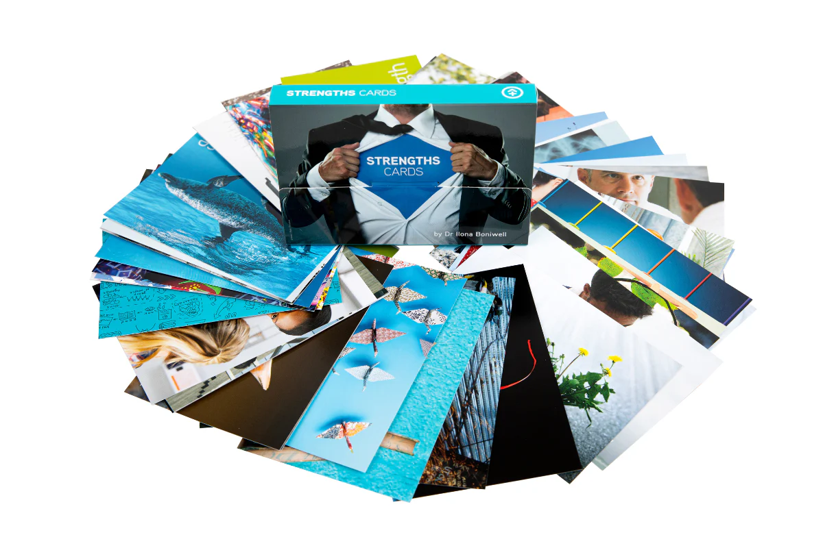 Strengths cards Unboxing EN
